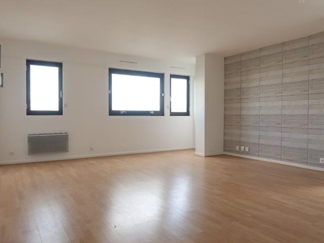 Location Appartement 2 pièces 58m² ST ETIENNE 42100