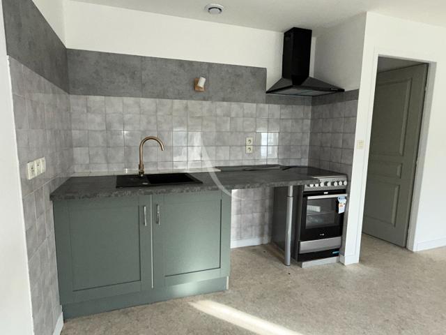 Location appartement 2 pièces, 59.00m², Nancras