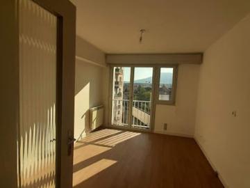 Location Appartement 2 pièces 59 m2 Annemasse