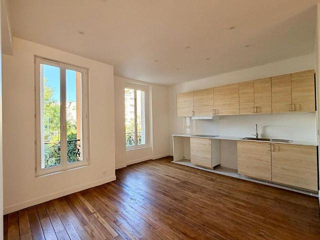 Location Appartement 2 pièces 59m²