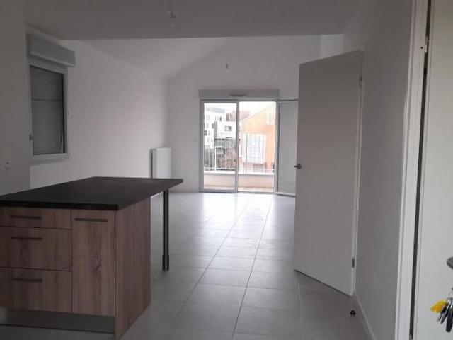Location Appartement 2 pièces 59m² BALMA 31130