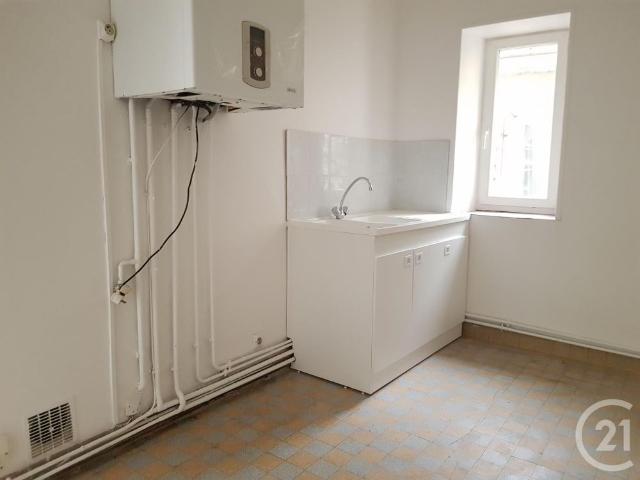 Location Appartement 2 pièces 59m² NEMOURS 77140