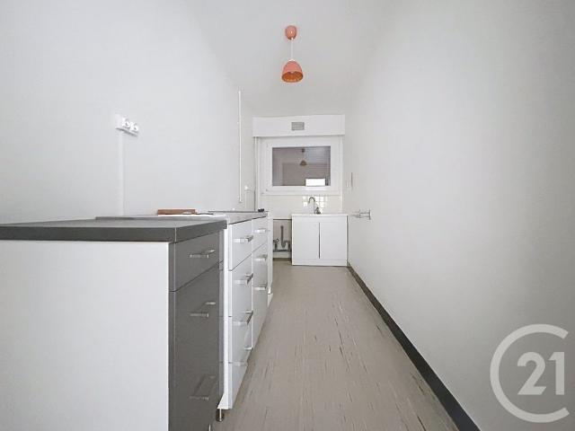 Location Appartement 2 pièces 59m² TROYES 10000