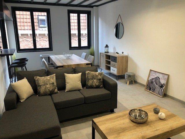 Location Appartement 2 pièces 63m²