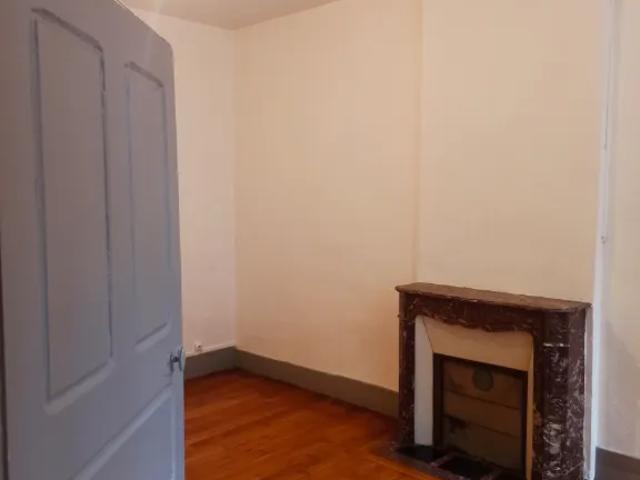 Location Appartement 2 pièces 63m² BESANCON 25000