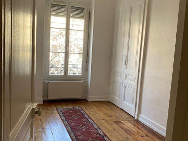 Location Appartement 2 pièces 60 m2 Lyon 3ème