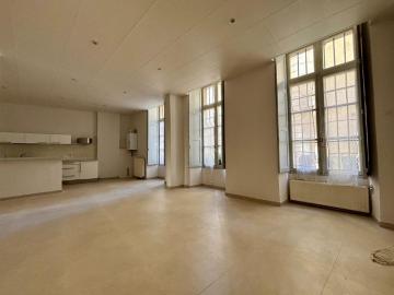 Location Appartement 2 pièces 60m² AVIGNON 84000