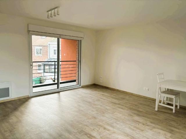 Location Appartement 2 pièces 60m² HAZEBROUCK 59190
