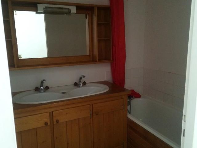Location Appartement 2 pièces 60m² SALLANCHES 74700
