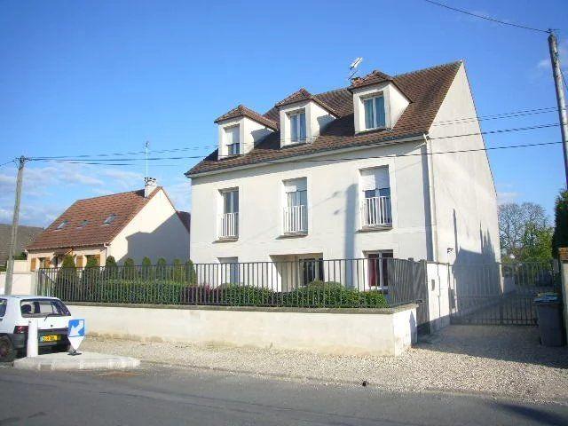 Location Appartement 2 pièces 60m² TOURNAN EN BRIE 77220