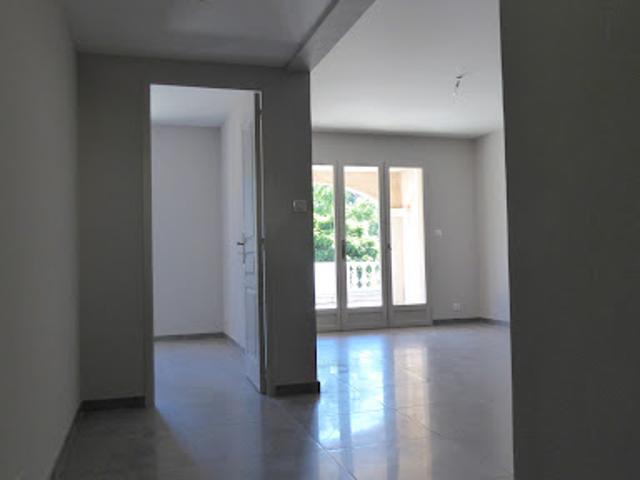 Location Appartement 2 pièces 61 m2 Valbonne