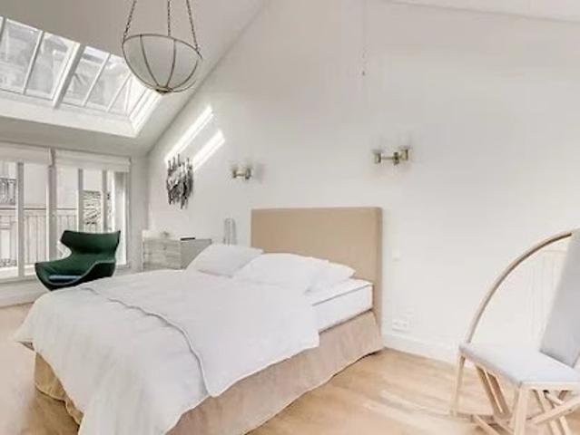 Location Appartement 2 pièces 61 m2 Paris 16ème