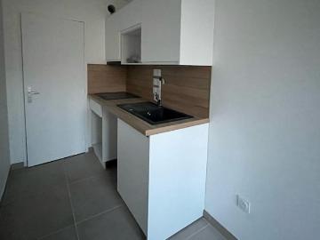 Location Appartement 2 pièces 61m² CHAMBERY 73000