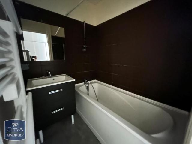 Location Appartement 2 pièces 61m² LILLE 59000