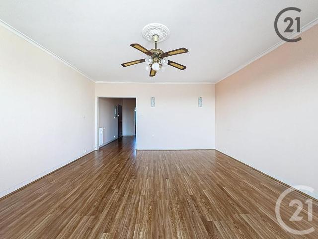Location Appartement 2 pièces 61m² TROYES 10000