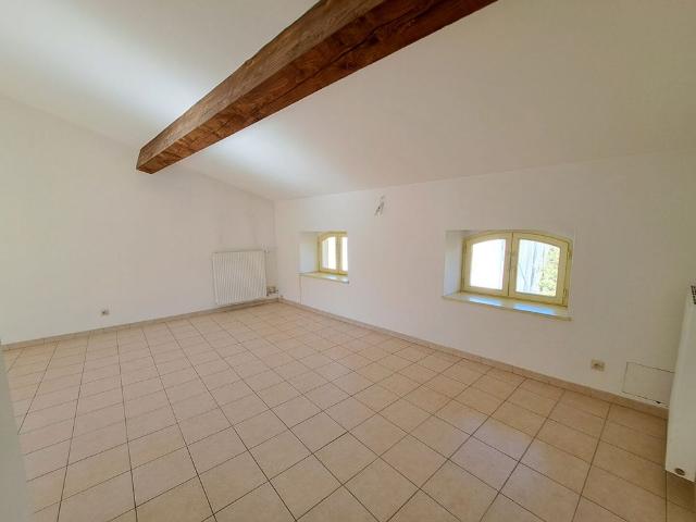 Location appartement 2 pièces, 62.41m², Limoux
