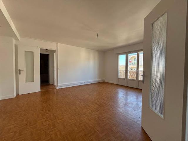 Location Appartement 2 pièces 62.24 m2 Pontault Combault