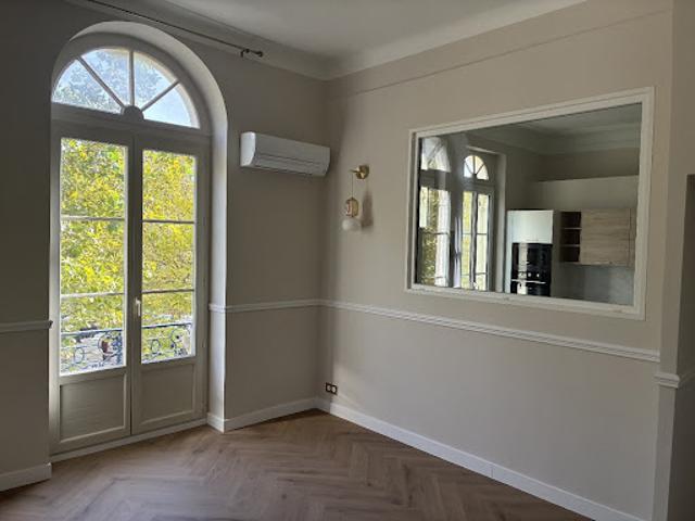 Location Appartement 2 pièces 61 m2 Beziers