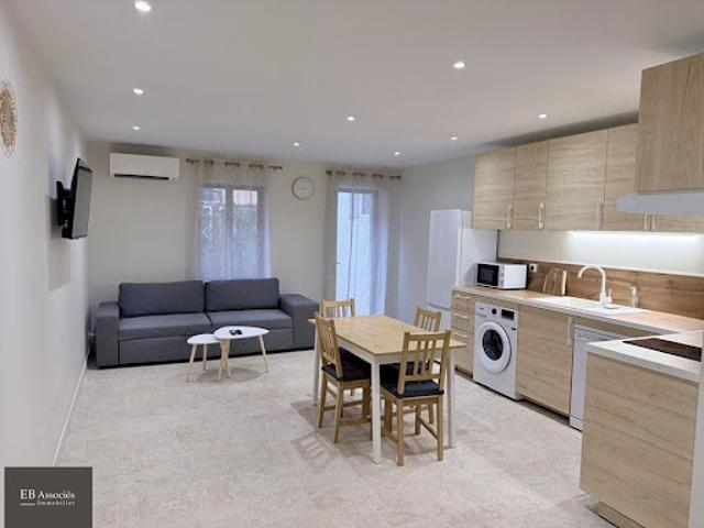 Location Appartement 2 pièces 62 m2 Neuville sur Saône
