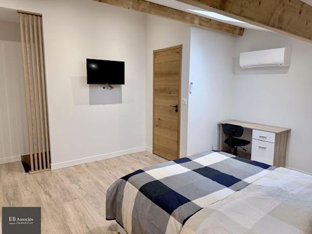 Location Appartement 2 pièces 62 m2 Neuville sur Saône