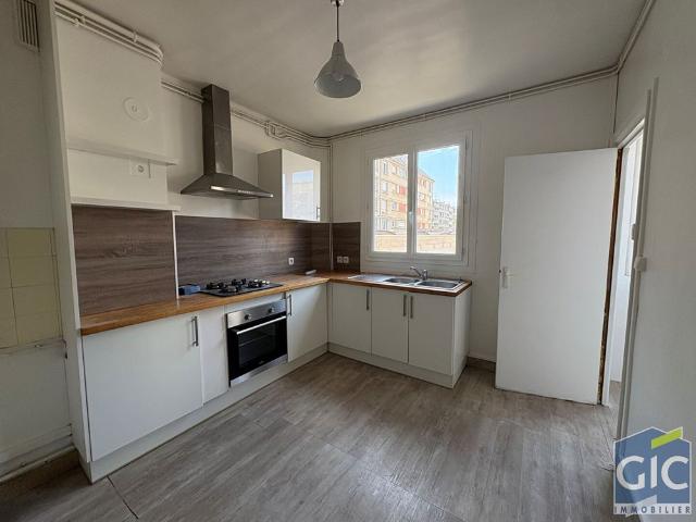 Location Appartement 2 pièces 62m²