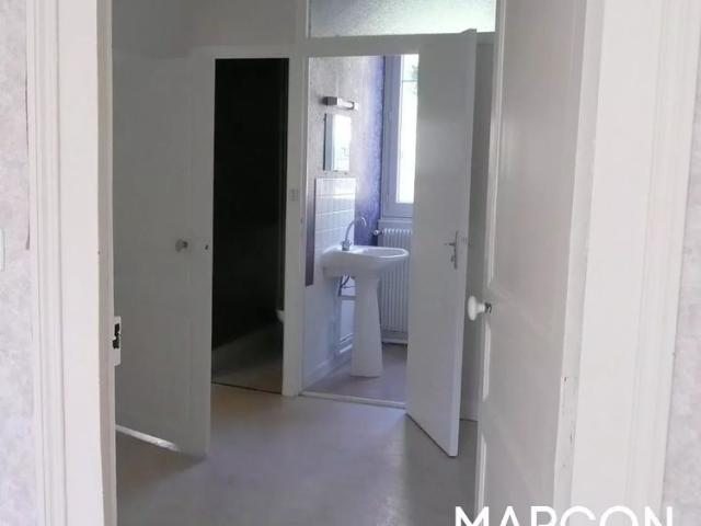 Location Appartement 2 pièces 62m² AUBUSSON 23200