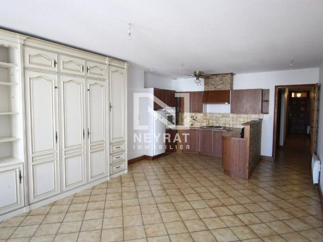 Location Appartement 2 pièces 62m² LOUHANS 71500