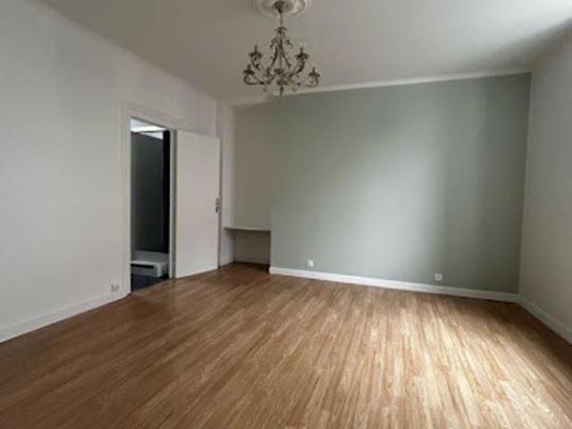 Location Appartement 2 pièces 67.2 m2 Jouy le Châtel