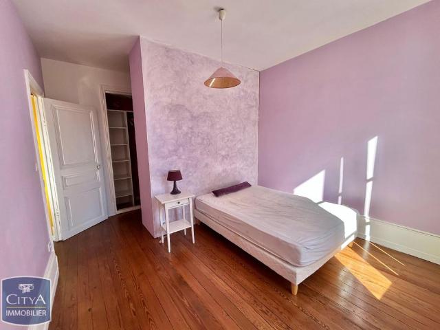 Location Appartement 2 pièces 67m² CHALON SUR SAONE 71100