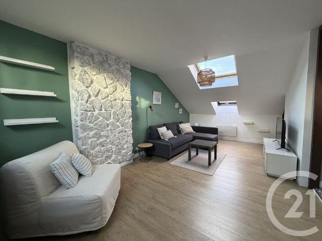 Location Appartement 2 pièces 67m² LA NEUVILLETTE 51100