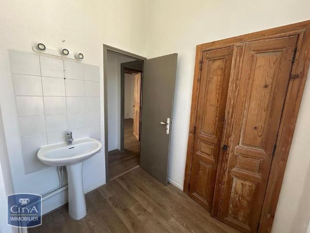 Location Appartement 2 pièces 67m² NIMES 30000