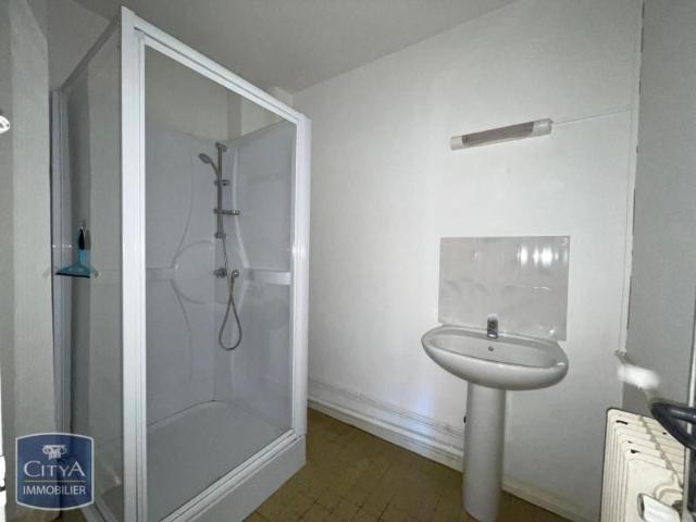 Location Appartement 2 pièces 67m² ST VALERY EN CAUX 76460