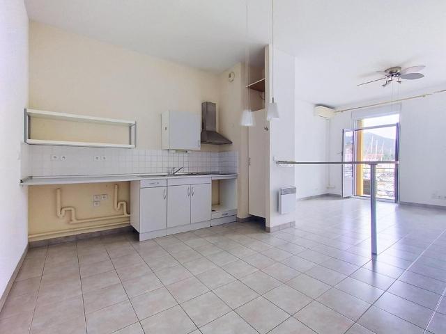 Location Appartement 2 pièces 67m² PORT VENDRES 66660
