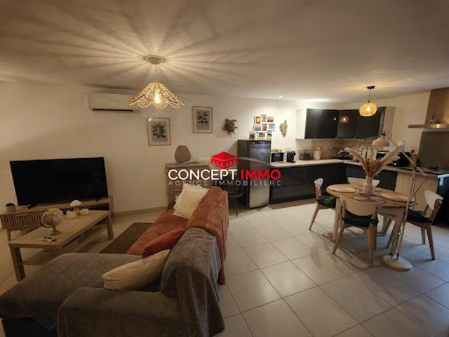 Location Appartement 2 pièces 65.7 m2 Méounes lès Montrieux