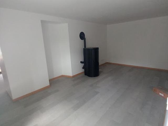 Location Appartement 2 pièces 65 m2 Censeau