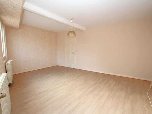 Location Appartement 2 pièces 65 m2 Decize