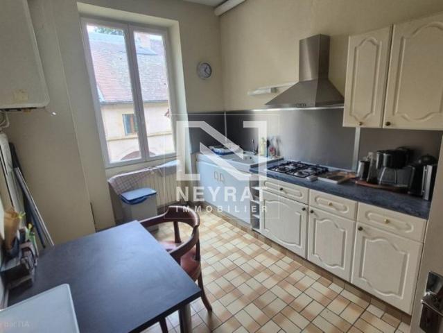 Location Appartement 2 pièces 65m² AUTUN 71400
