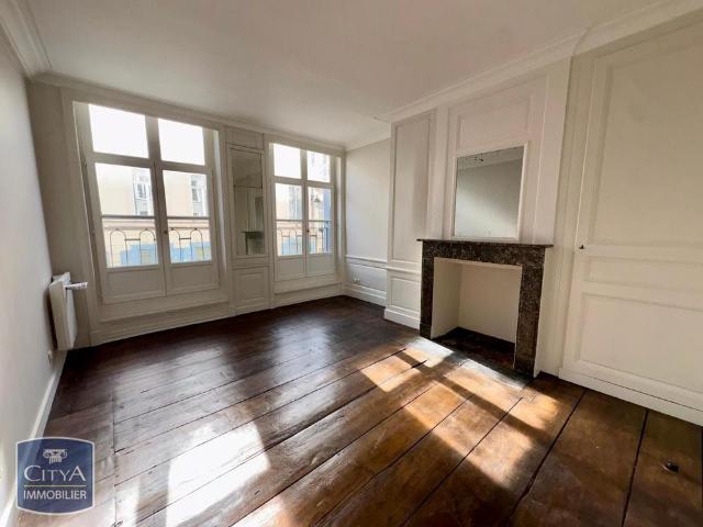Location Appartement 2 pièces 65m² LILLE 59000