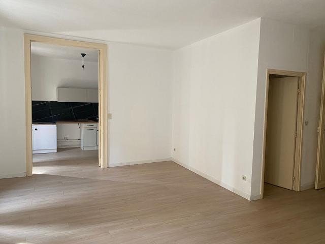Appartement 2 pièces Bédarieux 66.85m² 550€ à louer