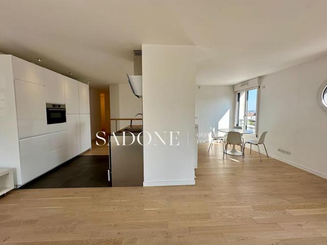 Location Appartement 2 pièces 66,98 m² à Suresnes