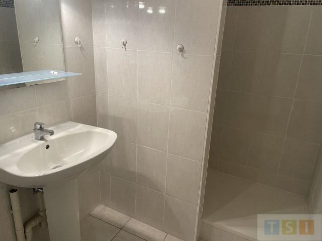 Location Appartement 2 pièces 66m² LANNEMEZAN 65300