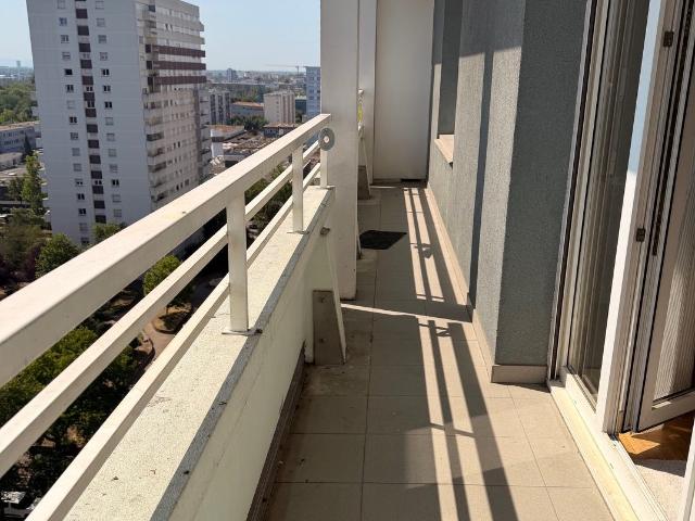 Location Appartement 2 pièces 66m² STRASBOURG 67000