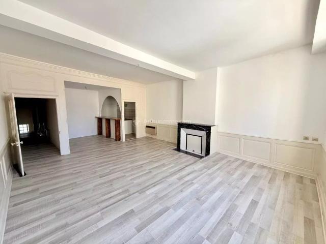 Location Appartement 2 pièces 68 m2 à Neufchâteau