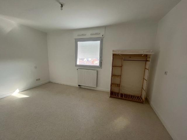 Location Appartement 2 pièces 68m²