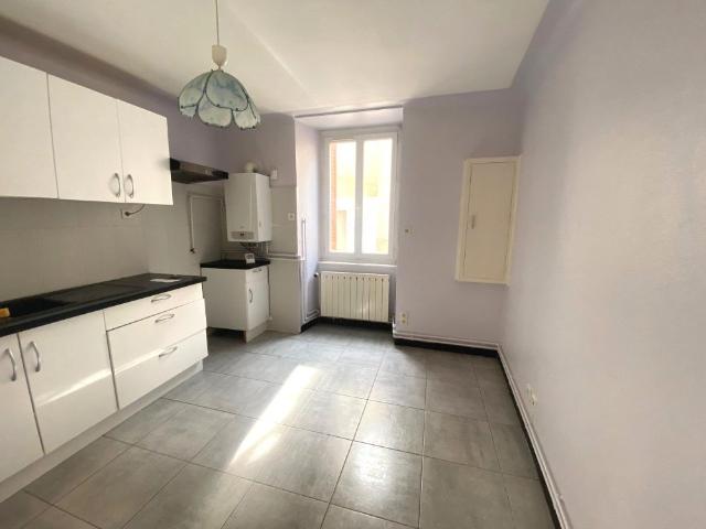 Location Appartement 2 pièces 68m² ST DONAT SUR L HERBASSE 26260