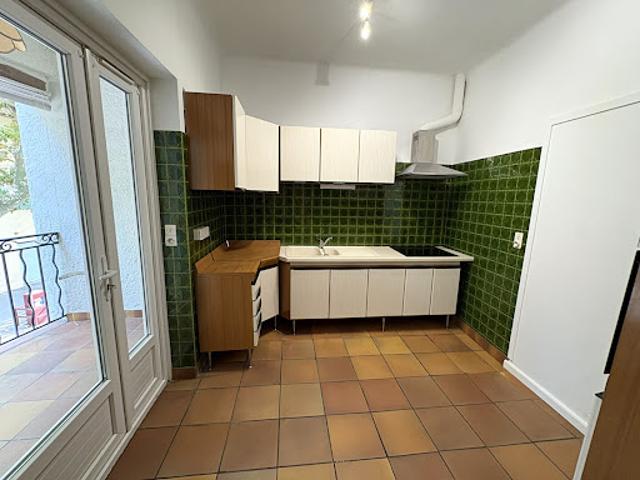 Location Appartement 2 pièces 73.4 m2 Garéoult