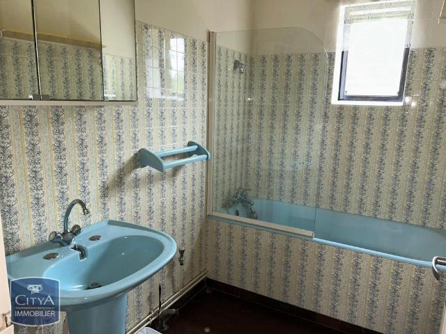 Location Appartement 2 pièces 73m² CHATEAU THIERRY 02400