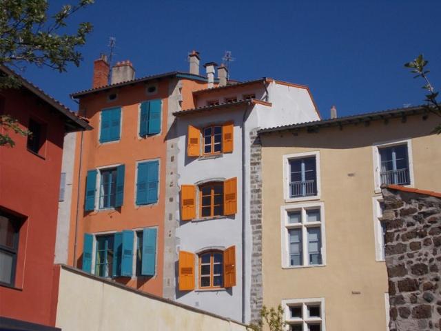 Location Appartement 2 pièces 73m² LE PUY EN VELAY 43000