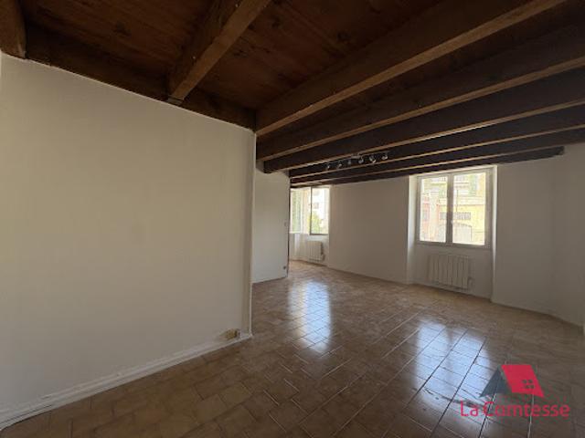 Location Appartement 2 pièces 70.15 m2 Aubagne