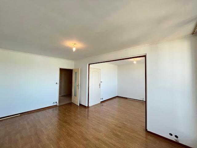 Location Appartement 2 pièces 70 m2 Saint Etienne